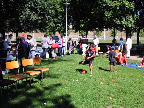 Picnic 2003 00005