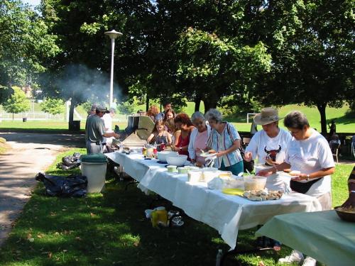 Picnic 2004 00006