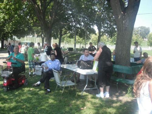 Picnic 2012 00018