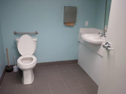 2014-06-12 BF-washroom