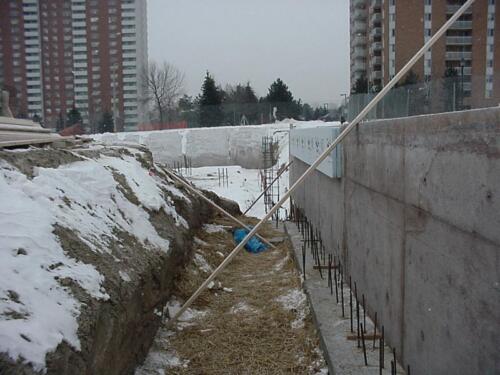 44-WoodWallWestSide-01-24-04