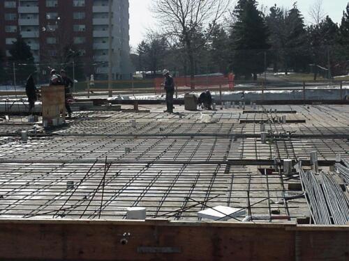 63-GarageRoofCloseUpRebarGrids-03-11-04