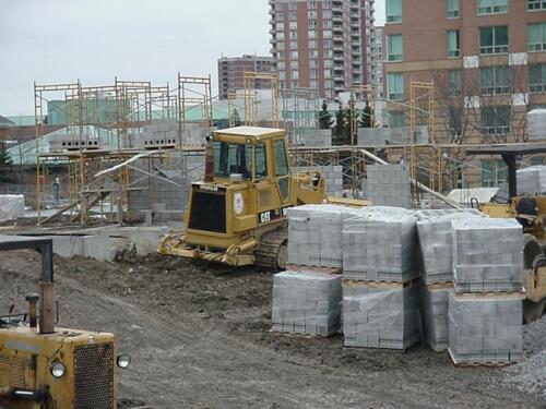 71-BundlesOfBricksNorthEnd-03-27-04