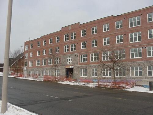 198A-FrontOf20SewellsRoad-03-17-05