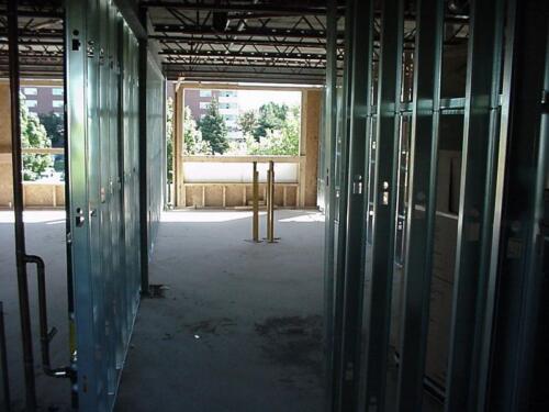 124-UnitsOnSouthSide-09-19-04